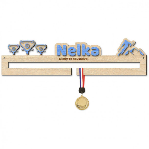Věšák na medaile pro sjezdové lyžaře Vešiak na medaily zjazdové lyžovanie - s menom, stredné